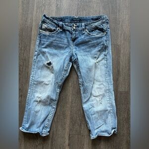 Vigoss Women's Blue Distressed Cropped Jeans